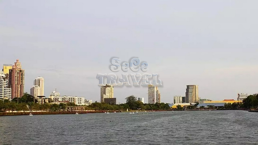 Column Bangkok-VIEW-2