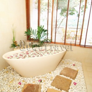 SeCeTravel-Phuket Hotel-Chandara-VILLA-W-BATHROOM-01 (Copy) (Copy)