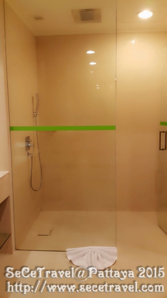 SeCeTravel-Bangkok-The Emerald-DELUXE ROOM-BATHROOM3