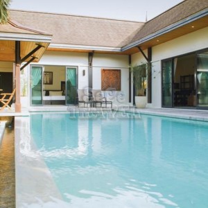 SeCeTravel-Two-Villas-Holiday-Oriental-Style-Layan-Beach-Phuket-Thailand-Villa-Pool-6