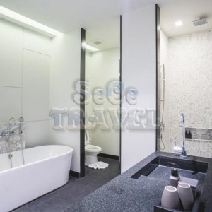 SeCeTravel-Wings-Phuket- Villa-by-Two -Villas- Holiday-bathroom-4