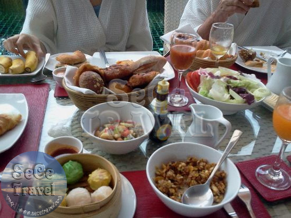 THE BELL VILLA RESORT PHUKET-breakfast4