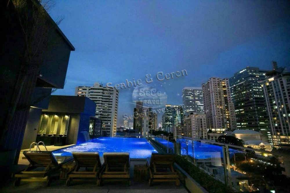 SeCeTravel-Bangkok-Arte Hotel-Swimming Pool-3